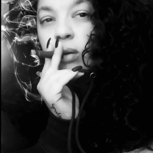 Meet your Posher, Naye